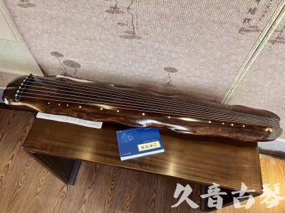 济宁市●久音古琴  ●今日推荐 20230830 【冰丝断纹蕉叶】