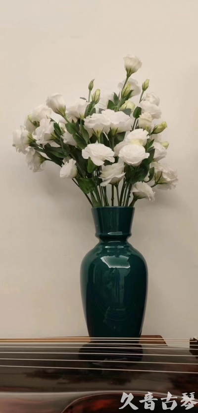 济宁市早安  人生如花，我们都是自己航船的船长。